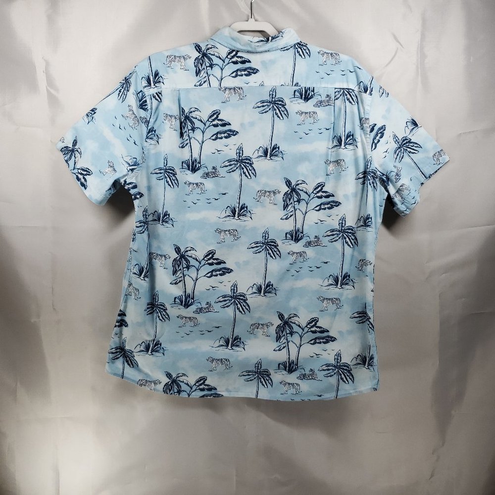 Sonoma Short Sleeve Button Up Shirt Blue w Tiger and Tropical Trees Men Sz XL - Picture 2 of 4